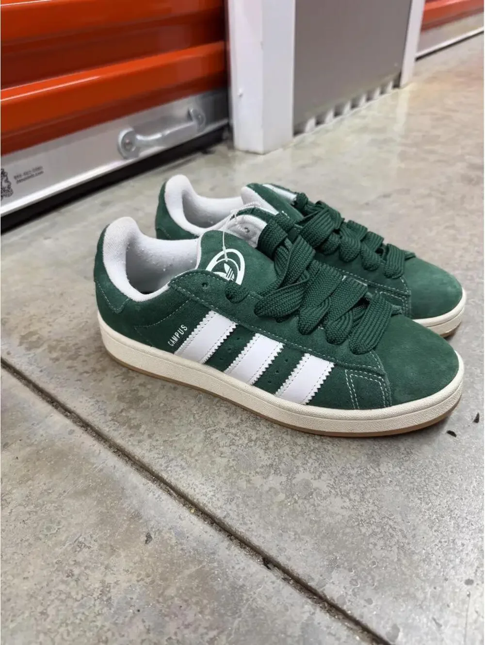 adidas campus 00 green and white chunky skate shoes size 7 MENS